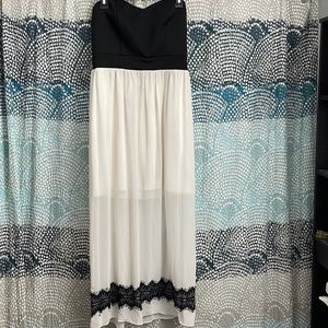 EnFocus studio black and white strapless dress size 10